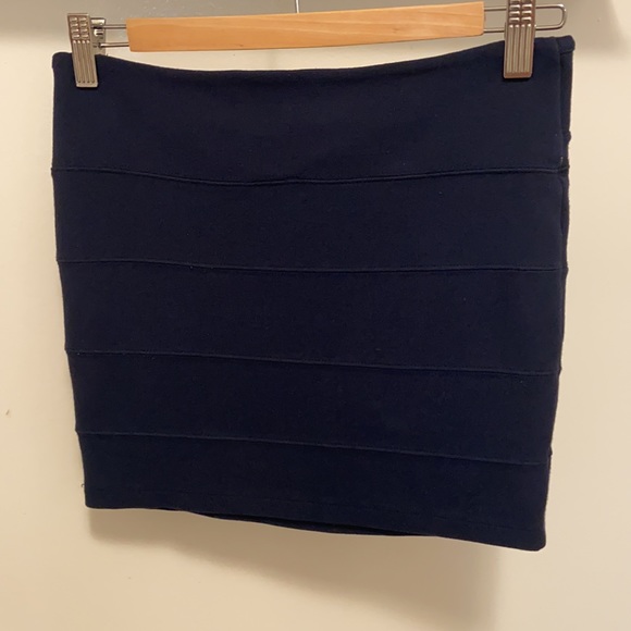 Navy bandage mini skirt - Picture 2 of 4